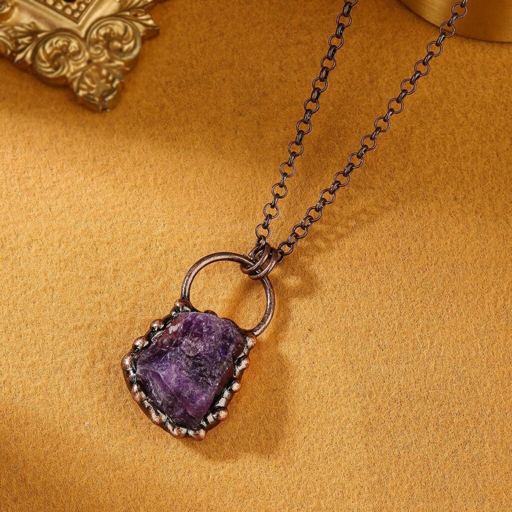 Vintage Gemstone Necklace Amethyst