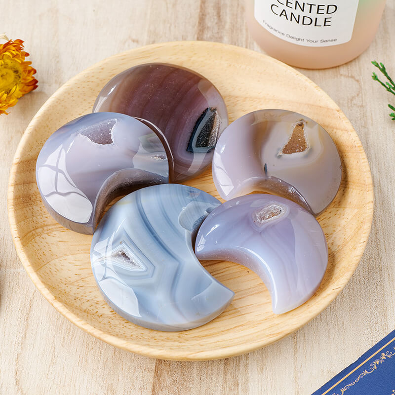 Crystal Agate Hole Wholesale Moon Carving - Image 3