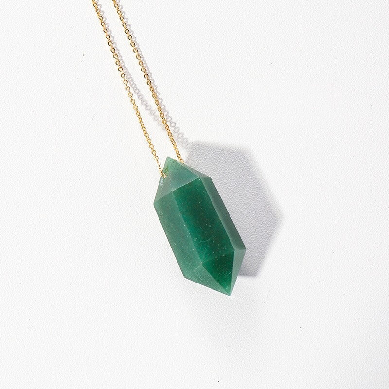 Wholesale Crystal Pointed Tower Necklace With Chain - Image 8