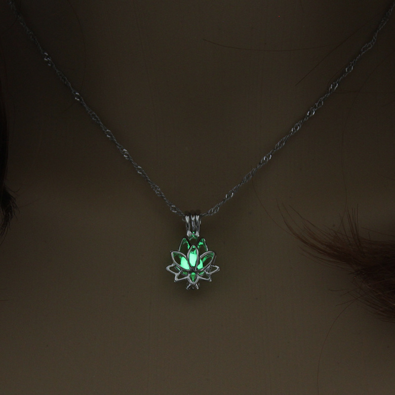 Luminous Hollow Necklace Halloween Ornaments - Image 9